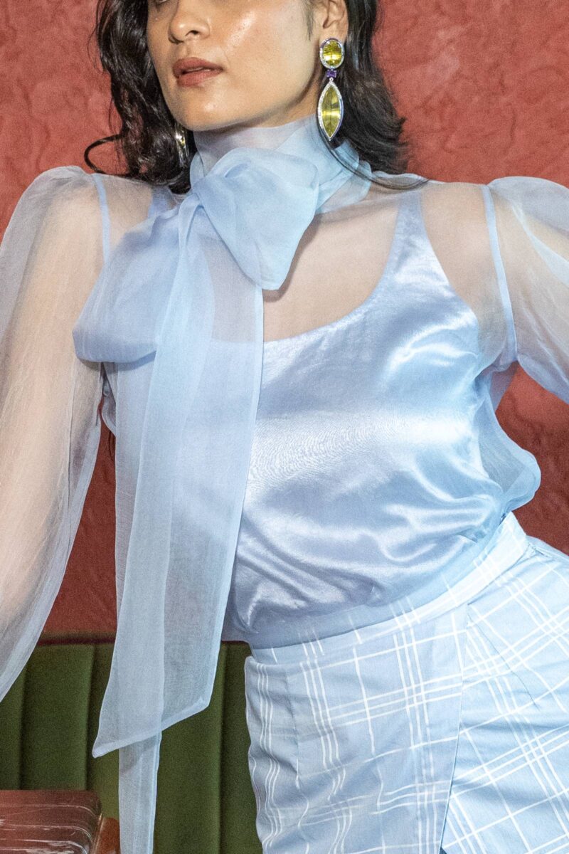 BLUE ORGANZA TOP